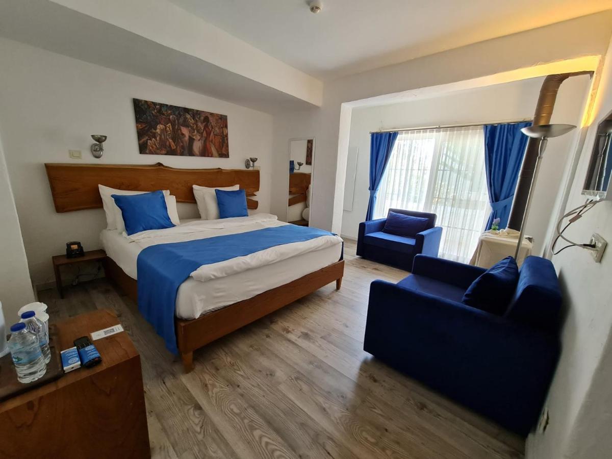 Rebetiko Hotel Alacati Kültér fotó