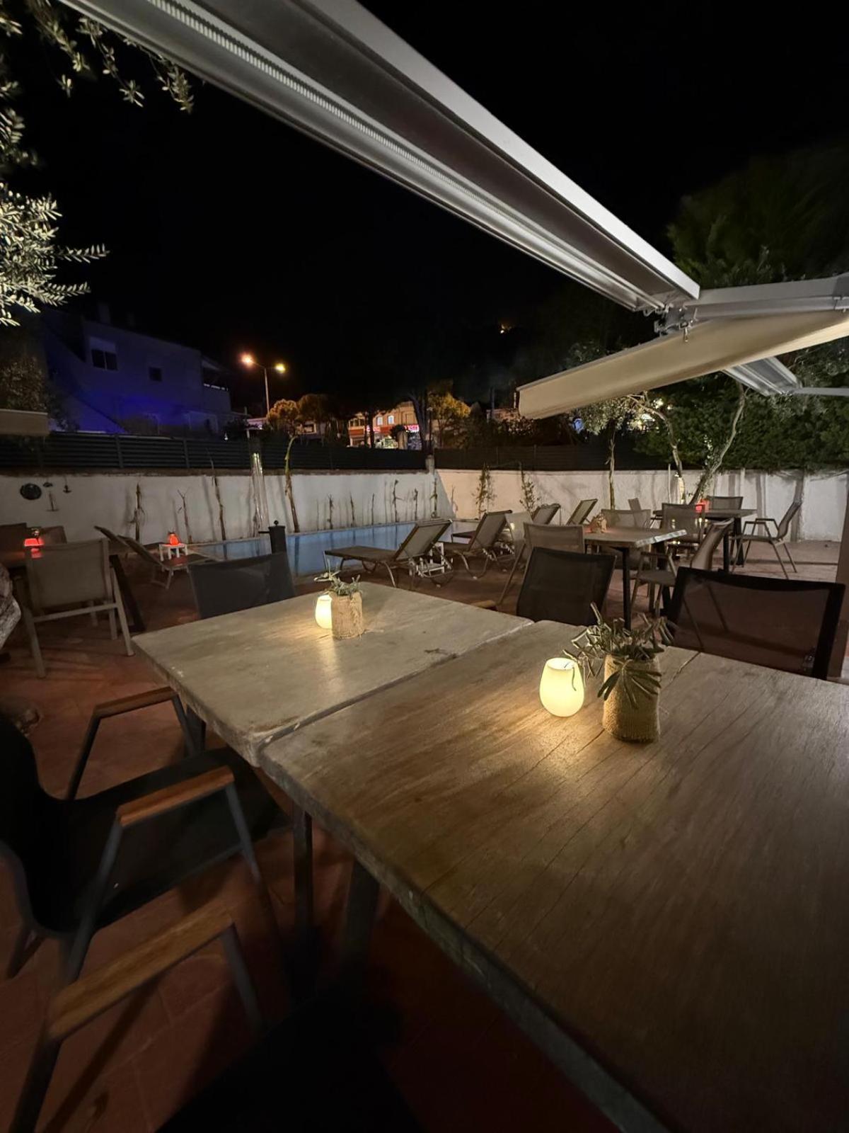 Rebetiko Hotel Alacati Kültér fotó